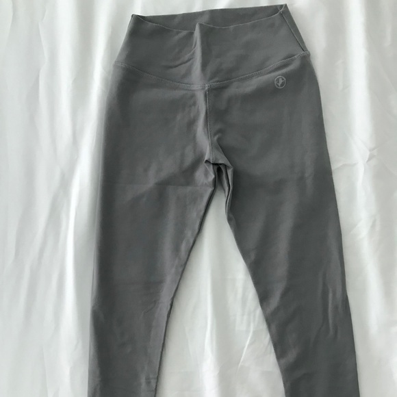 Abs2bfitness Marilyn silver booty crunch leggings - Picture 4 of 5